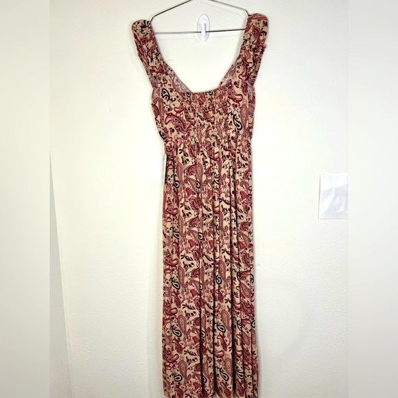 🆕 Justify Pink & Tan Patterned Dress with Front Tie Peak-a-boo - Picture 9 of 15